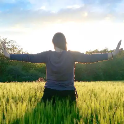 Sessions Do In, yoga japonais, en plein air aux portes de Lyon