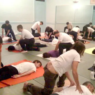 Lumière sur L’École Zen & Qi Libre