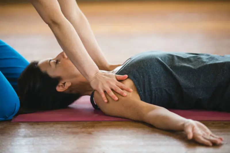 Shiatsu : Travil sur méridien Poumon