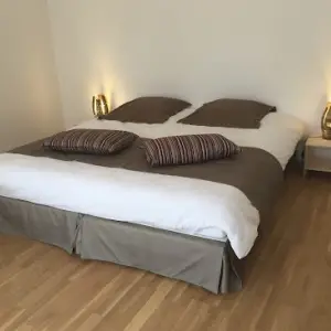 Kenzen Shiatsu & Yoga | Cours, séjours et retraites de Yoga, Shiatsu, Do in et relaxation - La Tour D'Oncin