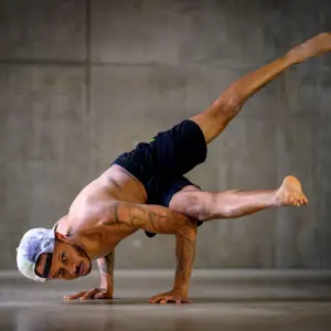 Kenzen Shiatsu & Yoga | Cours, séjours et retraites de Yoga, Shiatsu, Do in et relaxation - Yoga Avancé