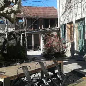 Kenzen Shiatsu & Yoga | Cours, séjours et retraites de Yoga, Shiatsu, Do in et relaxation - jardin