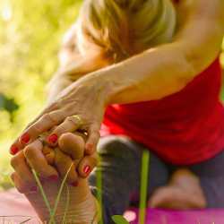 KenZen Shiatsu Lyon - Yoga, étirement lombaire et jambe